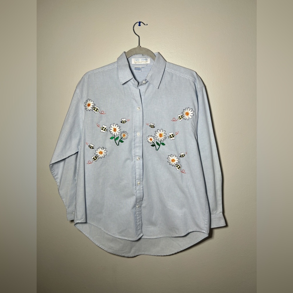 Casey Coleman Button Down with Embroidered Bumble Bees and‎ Flowers Womens Sz S